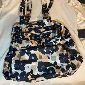 Puddle Jumper packable tote in Floral Multi